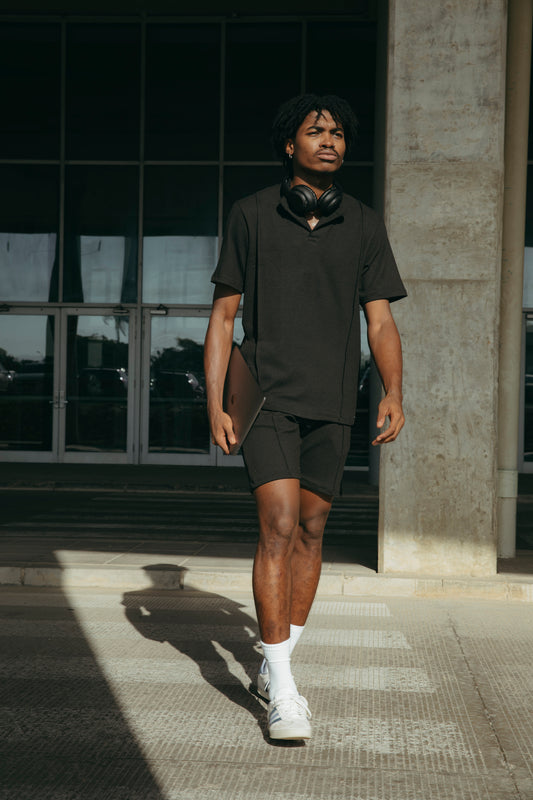 THE 24 TEE BLACK