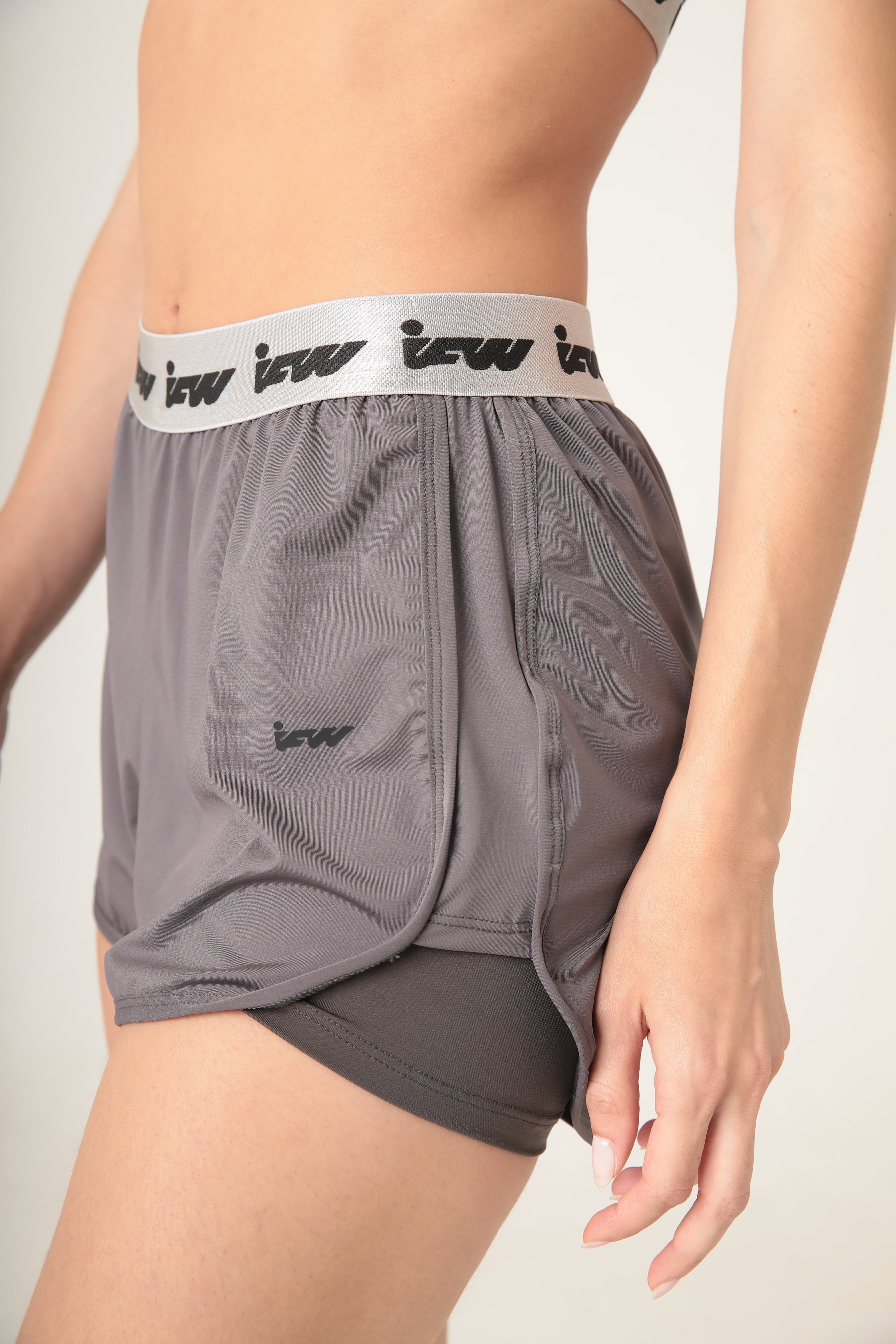 IFW runner short Gris