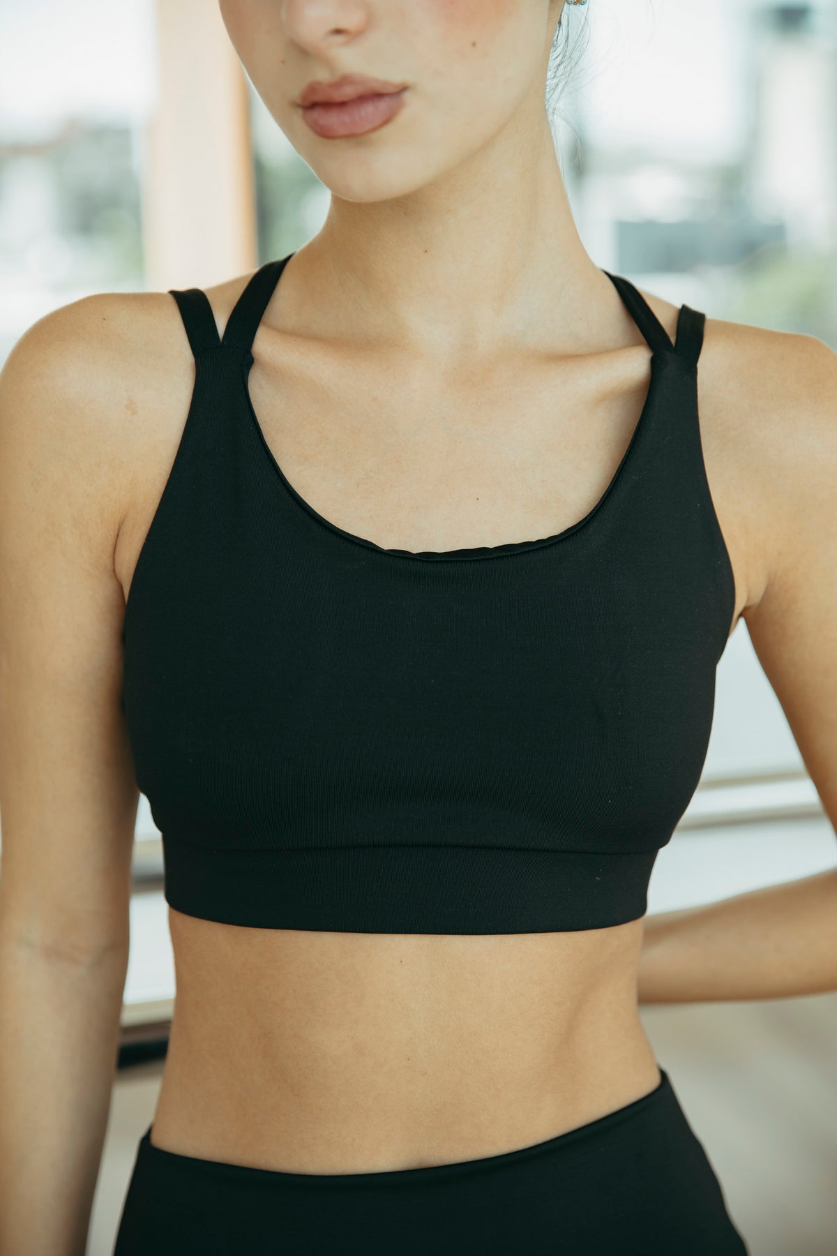 TOP AGATA BLACK