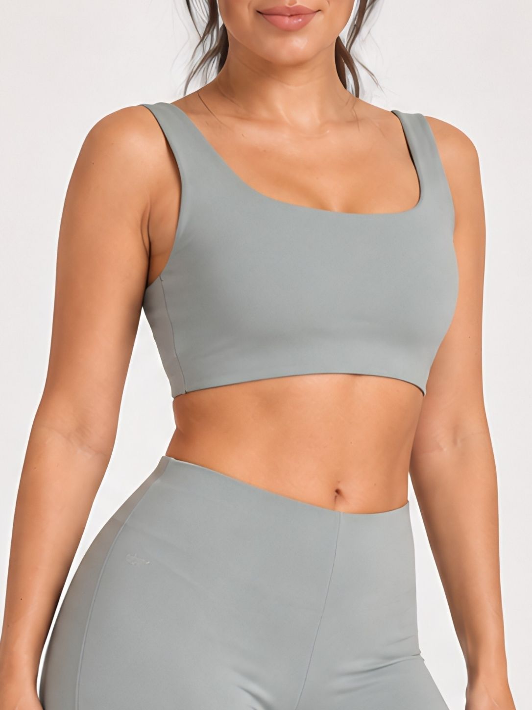 TOP LITE YOGA VERDE PISTACHO