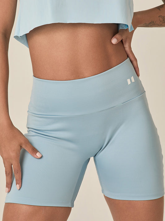 ACTIVE SHORT - BABY BLUE