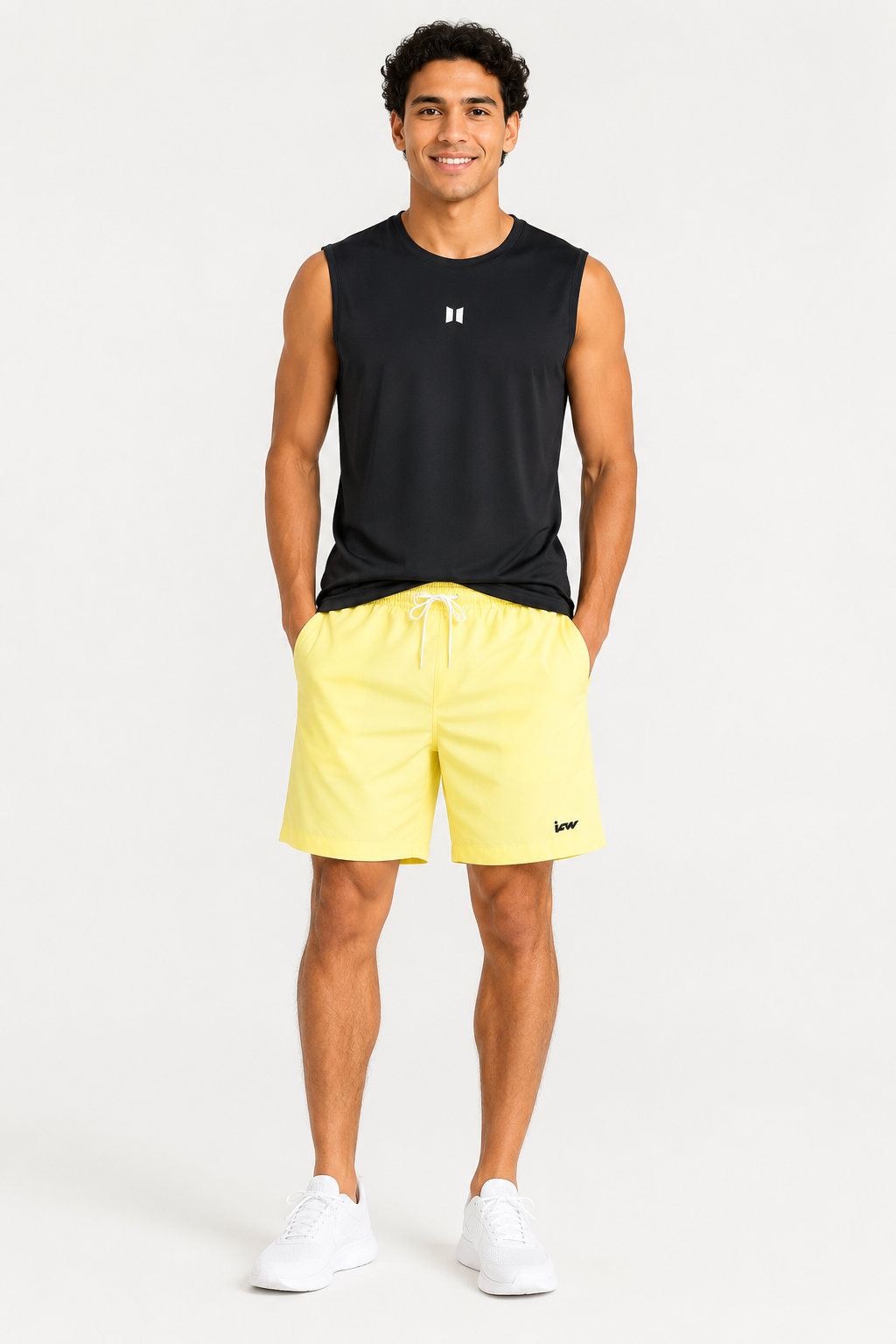 CAMISILLA NEGRA + BERMUDA AMARILLA