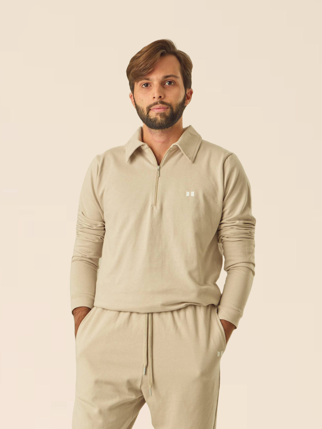 SET JOGGER + SWEATER KHAKI