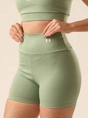 ACTIVE SHORT FEMME - VERDE OLIVO