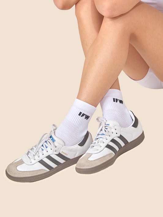 BASIC SOCKS - WHITE