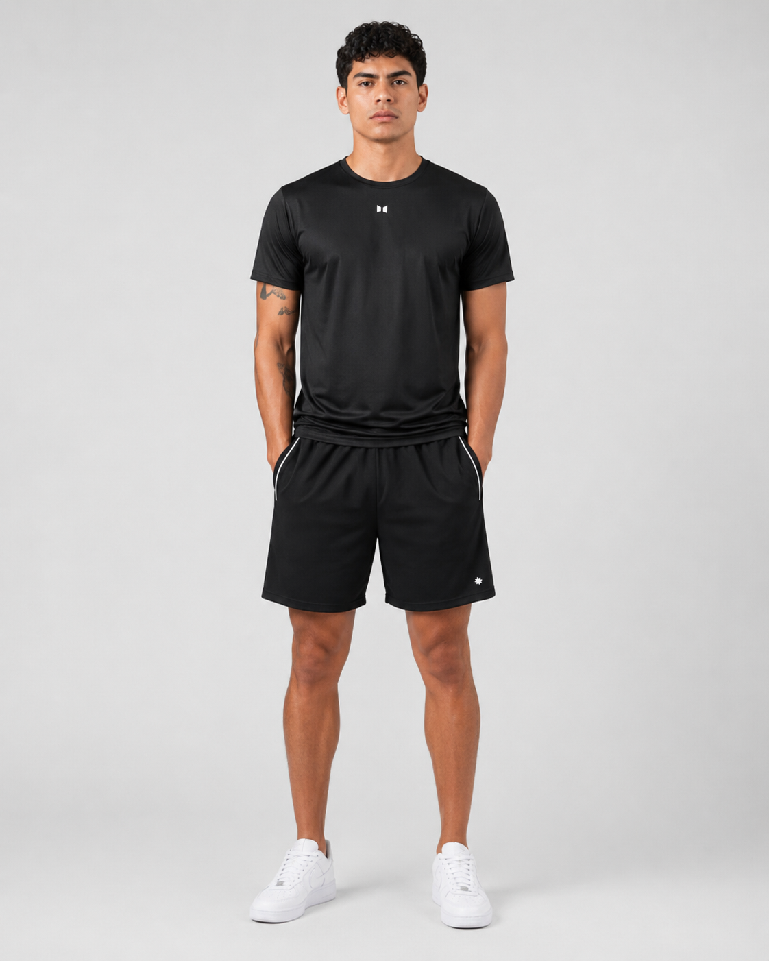 BERMUDA NEGRO + CAMISETA NEGRO