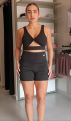 BUTTERFLY BLACK TOP